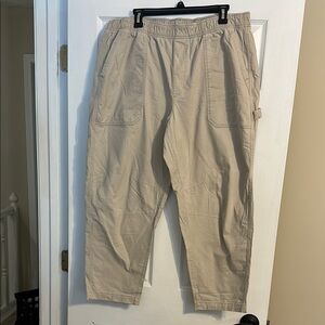 Old Navy Tan Cargo Pants Versatile Style